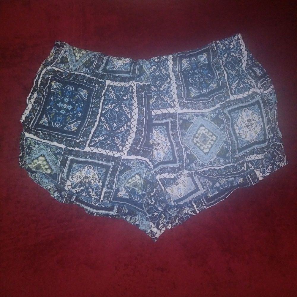 Kut From The Kloth Shorts, Size 16